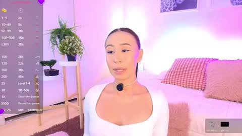 Snapshot of valen_ross_ chatting on 17, 3, 2026 valentina Rossi 3 online show from 17, 3, 2026