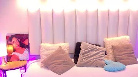 Snapshot of valen_scott_ chatting on 30, 7, 2026 Valen Scott online show from 30, 7, 2026
