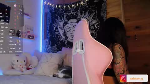 valentina online show from 15, 2, 2025