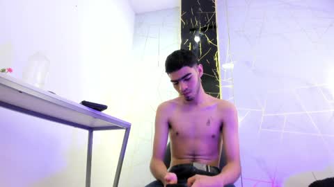 VALENTIN  online show from 21, 4, 2026