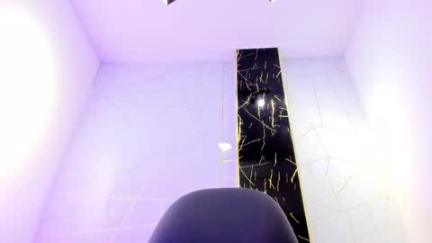 VALENTIN  online show from 24, 4, 2026