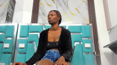 Sharon online show from 4, 12, 2025