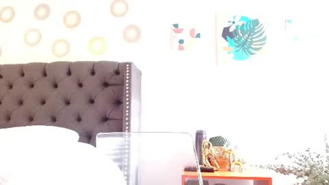 Valen Ferrer online show from 28, 7, 2026