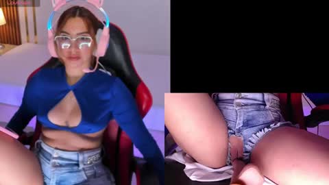 Snapshot of valentina_greco chatting on 7, 6, 2026 Valentina online show from 7, 6, 2026