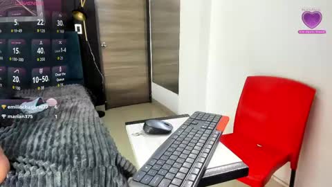 valentina_herrrera online show from 21, 4, 2026