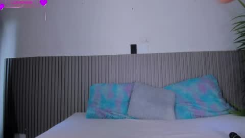 Snapshot of valentina_lux1 chatting on 1, 5, 2026 Valentina online show from 1, 5, 2026