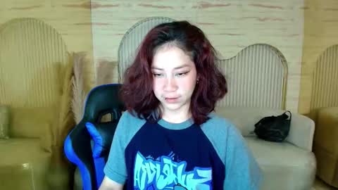 Snapshot of valentina_r_ chatting on 2, 10, 2025 Valentina online show from 2, 10, 2025