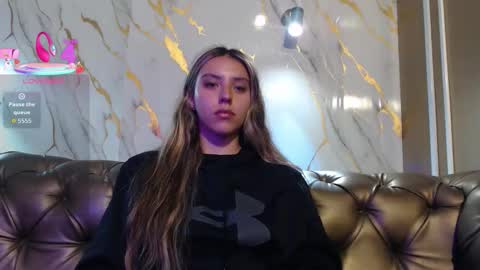 Valentina online show from 15, 9, 2025