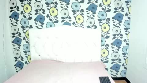 valentinaklean1 online show from 12, 10, 2025