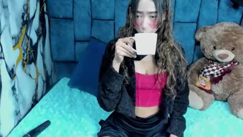 valentinaklean1 online show from 17, 5, 2026