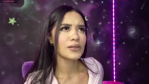 valentinarojass_ online show from 27, 4, 2026