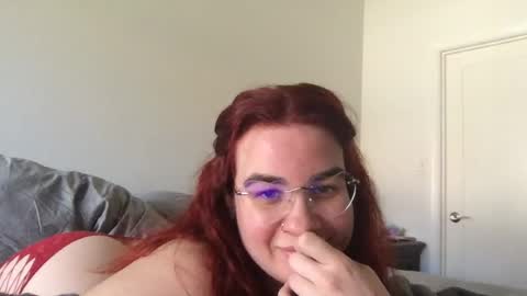 Snapshot of valentinasaintxo chatting on 7, 7, 2026 valentinasaintxo online show from 7, 7, 2026