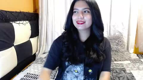 valentinasmith18 online show from 3, 5, 2026