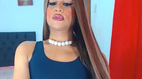 Snapshot of valentinaxxxdoll chatting on 10, 2, 2025 VALENTINA online show from 10, 2, 2025