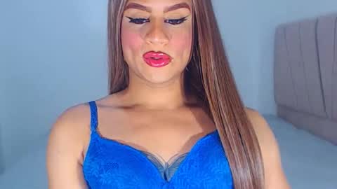 Snapshot of valentinaxxxdoll chatting on 26, 11, 2025 VALENTINA online show from 26, 11, 2025