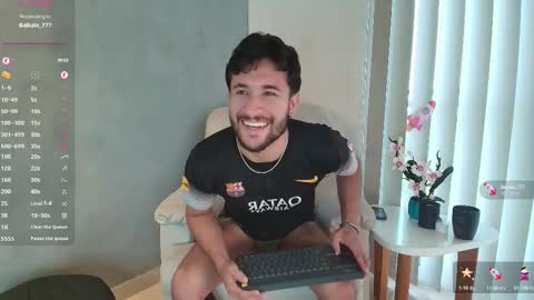 Valentino online show from 22, 2, 2025