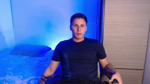 Snapshot of valentinosex_1 chatting on 18, 1, 2026 VALENTINO online show from 18, 1, 2026