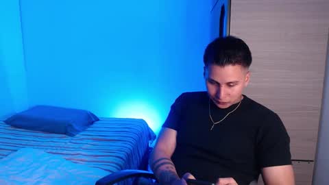 Snapshot of valentinosex_1 chatting on 24, 2, 2026 VALENTINO online show from 24, 2, 2026