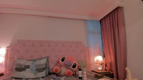 Vale Toro  online show from 9, 4, 2026