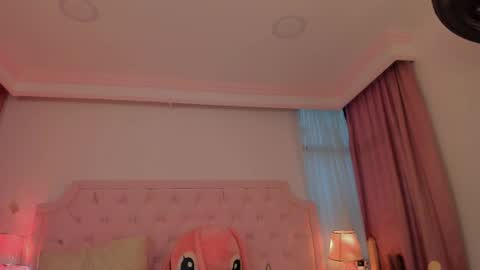 Vale Toro  online show from 4, 5, 2026