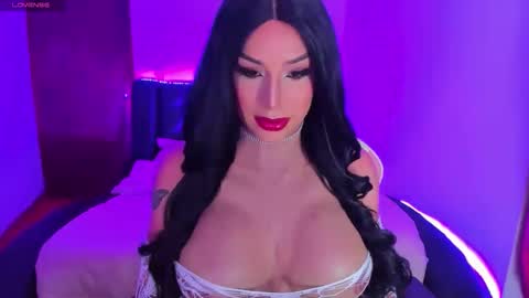 Snapshot of valeri_hilton chatting on 11, 2, 2026 valeri_hilton online show from 11, 2, 2026