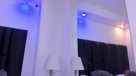 valeri_tafur online show from 11, 2, 2025