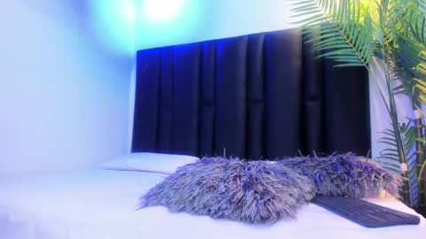 valeri_tafur online show from 3, 10, 2025