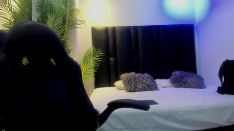 valeri_tafur online show from 7, 11, 2025