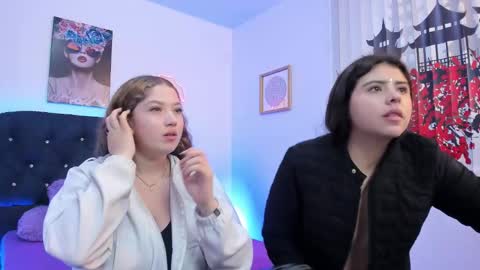 Valeria and Zoe online show from 3, 3, 2026