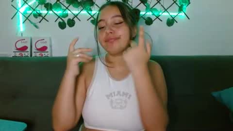 valeria online show from 25, 2, 2025