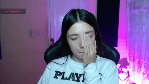   online show from 5, 2, 2025