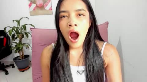 valeria_miller69 online show from 28, 10, 2025