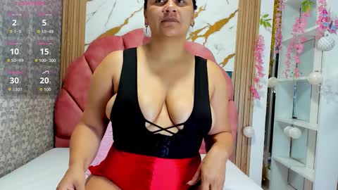 Costume lover online show from 11, 1, 2026