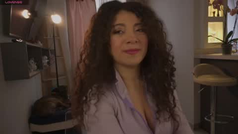 Snapshot of valeria_rosses chatting on 7, 6, 2026 Valeria online show from 7, 6, 2026