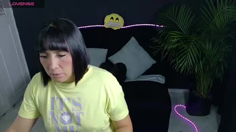 valeriaa cruz online show from 3, 3, 2026