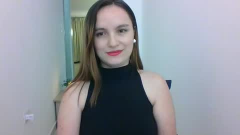 valeriafrannco online show from 4, 3, 2025