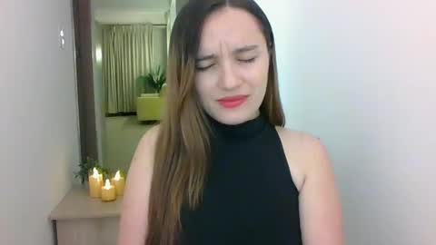 valeriafrannco online show from 5, 3, 2025