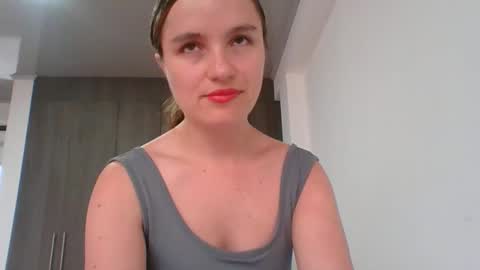 valeriafrannco online show from 6, 4, 2026