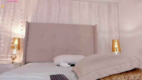 Valeria online show from 8, 3, 2025