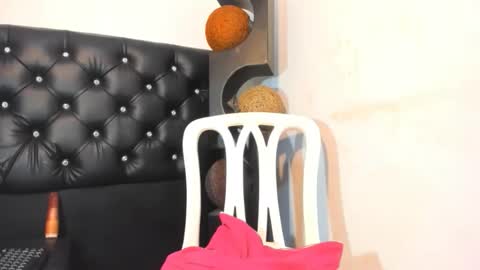 valeriapinkk online show from 24, 4, 2026