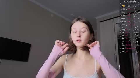 Kristi moony online show from 11, 10, 2025