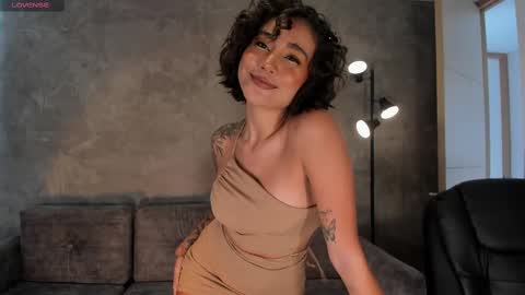 Snapshot of valerieaustin chatting on 17, 10, 2025 call me Val online show from 17, 10, 2025