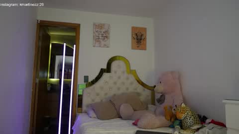 valeriecollinss_ online show from 7, 3, 2026