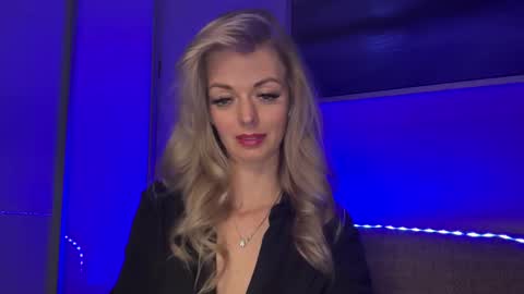 Valerie  online show from 27, 3, 2026