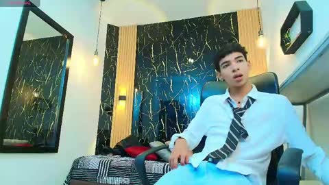 VALERIO  online show from 26, 4, 2026