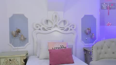 Snapshot of valerith_vega chatting on 8, 10, 2025 online show from 8, 10, 2025