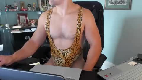 Snapshot of valeriusvitus99 chatting on 3, 11, 2025 athletic ass muscles underwear smooth cock online show from 3, 11, 2025