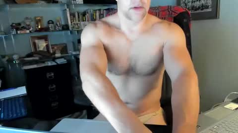 Snapshot of valeriusvitus99 chatting on 7, 11, 2025 athletic ass muscles underwear smooth cock online show from 7, 11, 2025