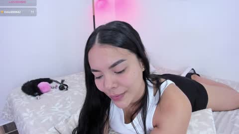 Snapshot of valery__nova chatting on 7, 12, 2024 Cris online show from 7, 12, 2024