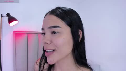 Snapshot of valery__nova chatting on 13, 11, 2025 Cris online show from 13, 11, 2025